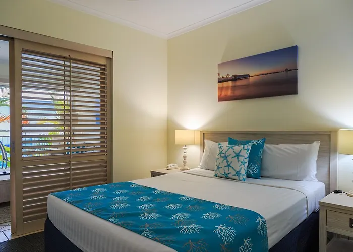 Macrossan House Boutique Holiday Apartments